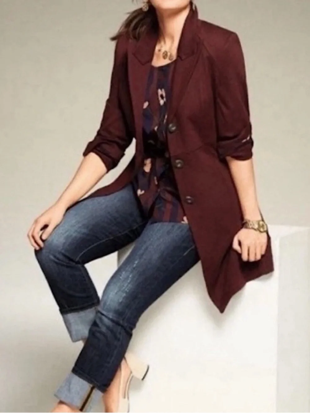 CAbi chic sophisticated